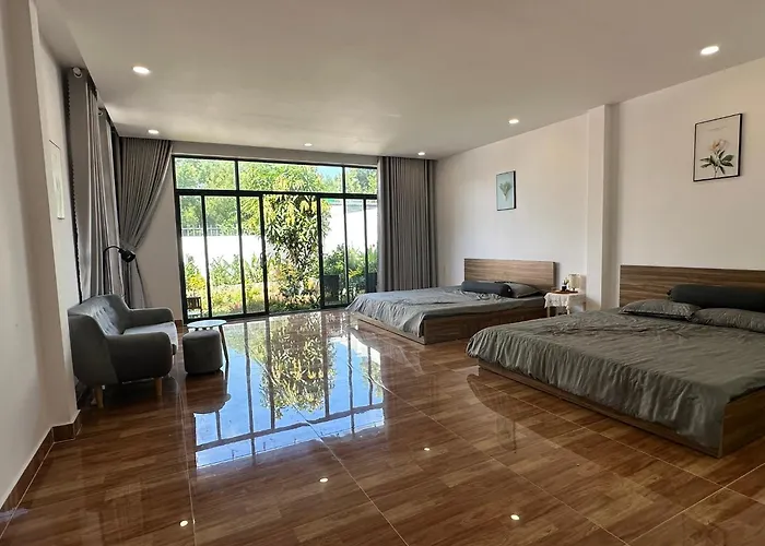 Homestay Halona