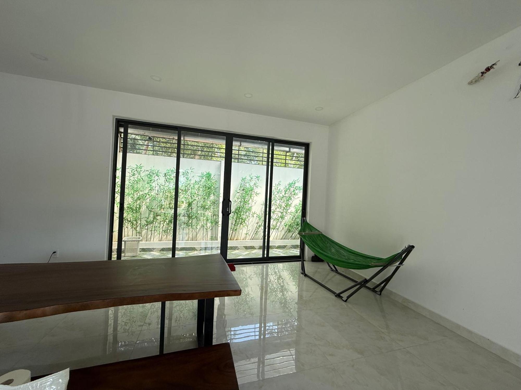 Homestay Halona