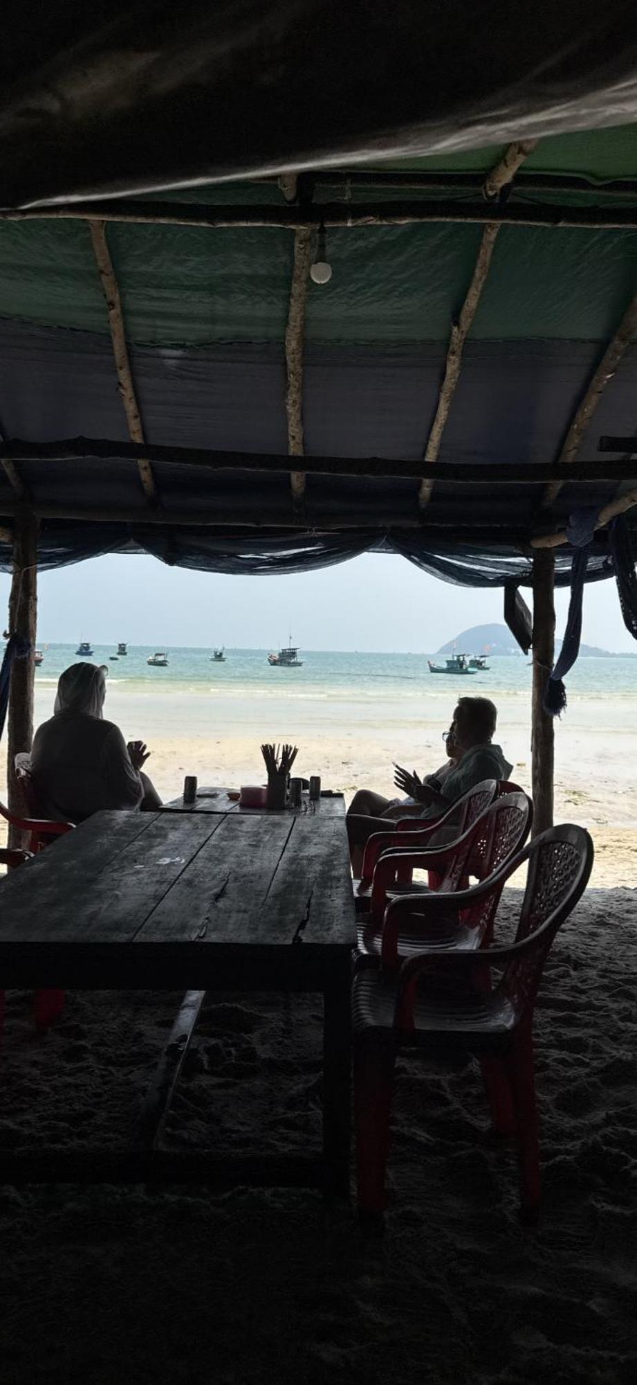 Homestay Halona